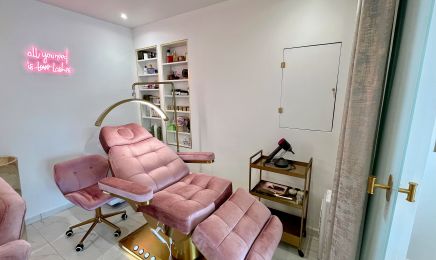 Thuy Lashes : Manucure à Les Clayes-sous-Bois