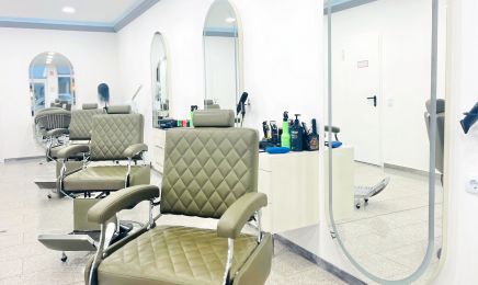 F&X Friseursalon : Friseur in Bünde