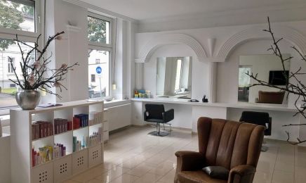 Kopfschön: Kosmetikstudio in Solingen