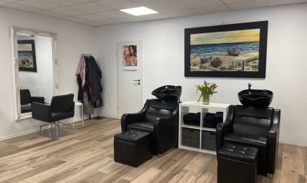 Friseursalon STYLEBAR: Friseur in Heringsdorf