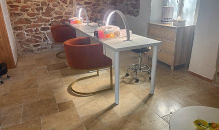 Kelly Roma  : Manucure à Le Cannet-des-Maures