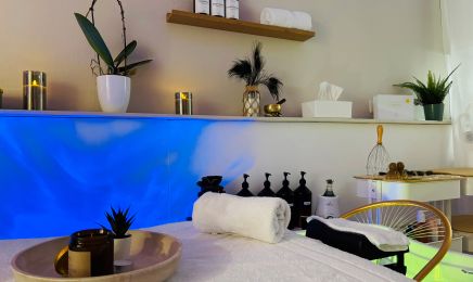 Glam & Glow Beauty Lounge: Friseur in Nürtingen