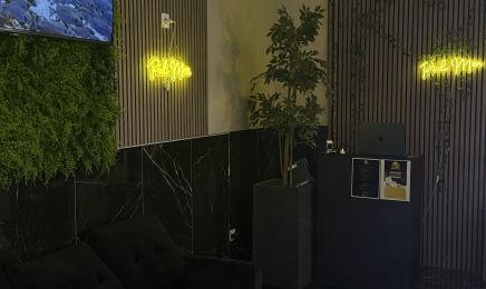 LORENZO GOLD & PÉDI MEN  : Institut de beauté à Marseille
