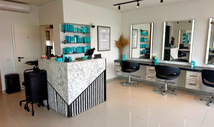 Salon Moon: Friseur in Augsburg