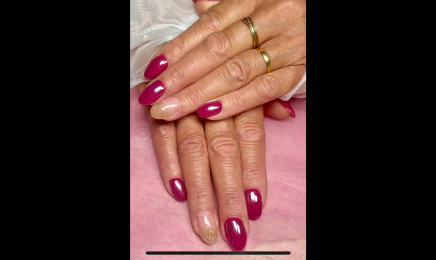 Joly Nails by July : Manucure à Wingles