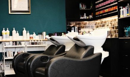 Beck's Damen & Herrenfriseur: Barbershop in Trunkelsberg