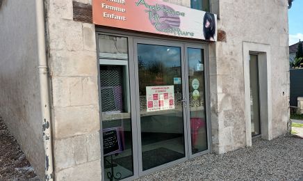 Ambiance tif coiffure : Barbier à Montils