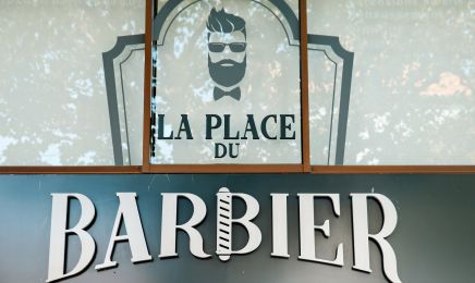 La Place du Barbier : Coiffeur à Oraison