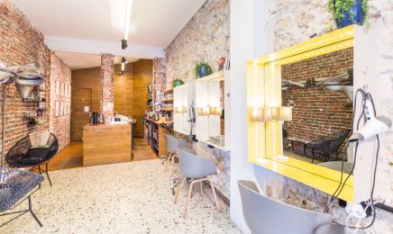 R Vegetal, Salon de coiffure : Institut de beauté à Paris