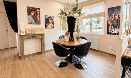Confidentielle  : Institut de beauté à Bréhal