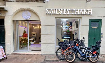 Nails by Thanh Saint Guilhem : Coiffeur à Montpellier