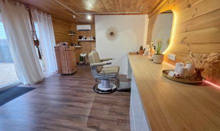 Akoya coiffure & bien être  : Barbier à La Chapelle-Vendômoise