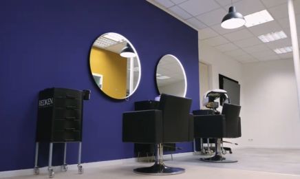Ali Signatur cut: Kosmetikstudio in Kassel