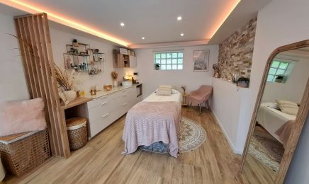 Isa. L'aparté Bien-Être & Beauté : Manucure à Illkirch-Graffenstaden
