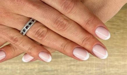 Bloom Beauty : Manucure à Mérignac