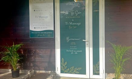 Ti massage by Ophé : Institut de beauté à Les Trois-Îlets