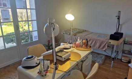 L’Essence Délia  : Institut de beauté à Bon-Encontre
