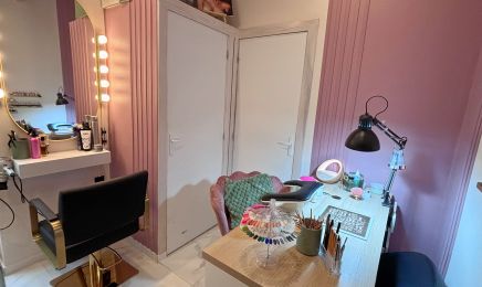 Glow Studio  : Manucure à Miramas