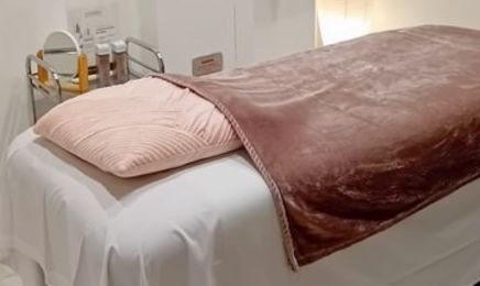 Douceur Cocooning : Manucure à Nice