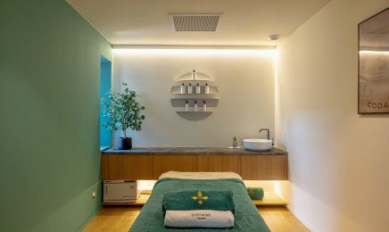 SPA Aux Ducs De Sienne  : Manucure à Montagne