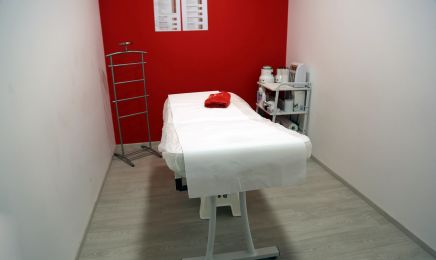 Quick Épil' - Mulhouse Maréchaux : Manucure à Mulhouse
