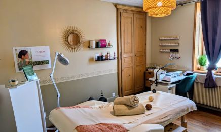 La Clef Du Bien-Être  : Institut de beauté à Champdôtre