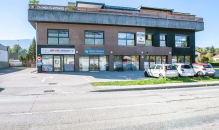 Up St’Hairs chez Fabienne  : Coiffeur à Drumettaz-Clarafond
