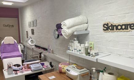 Pédi Beauty by SF : Manucure à Oupeye