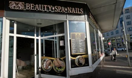 T&T Beauty: Nagelstudio in Augsburg