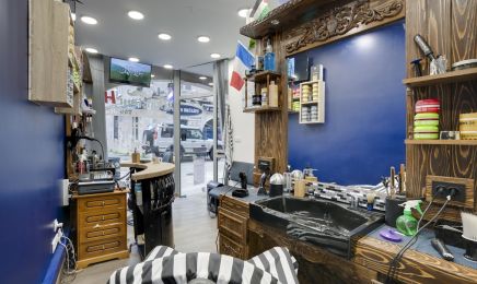Monsieur H. Coiffeur Barbier : Barbier à La Rochelle