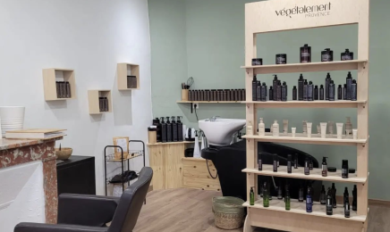 Aqui Sian Bèn : Barbier à Saint-Saturnin-lès-Apt