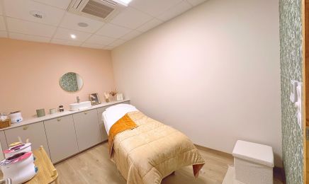 Maison de la beauté : Manucure à L'Isle-Jourdain