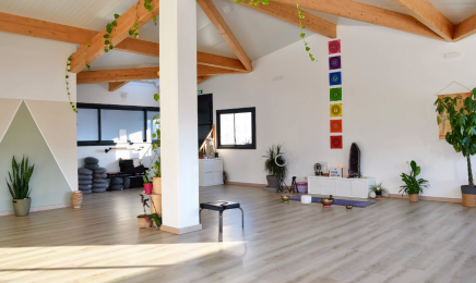 Yoga Center : Institut de beauté à Châteauneuf-les-Martigues