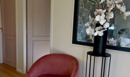 Blondie Nails : Institut de beauté à Floirac