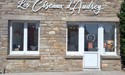 Les ciseaux d'Audrey : Coiffeur à La Vraie-Croix