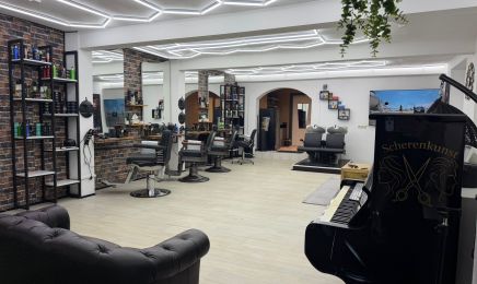 Scherenkunst Friseur : Friseur in Röttenbach