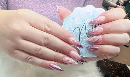 Nails by Ly : Nagelstudio in München