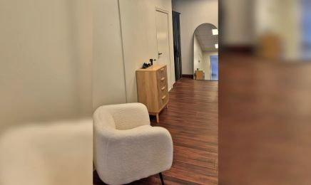 Le fauteuil de Morgane (1932 by S Coiffure) : Institut de beauté à Saint-Cergues