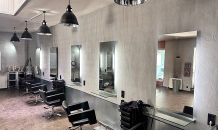 Studio Phoenix: Friseur in Würselen