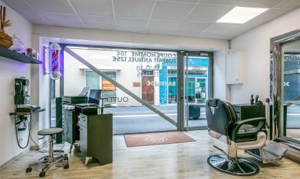 Morello Salvatore  : Coiffeur à Vif