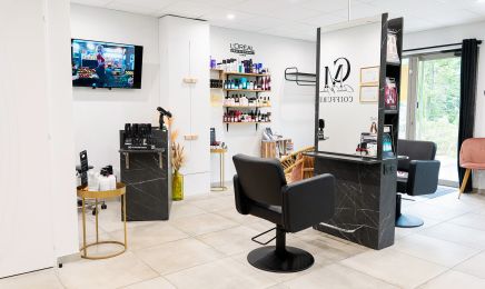 Charlène Madinier Coiffure : Coiffeur à Moras-en-Valloire
