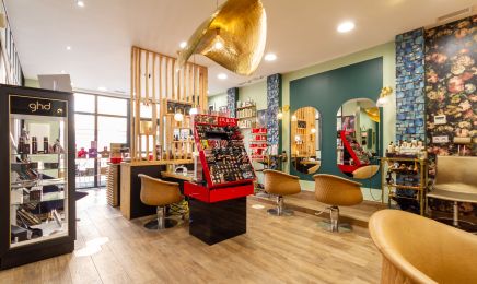 Au boudoir des arènes : Coiffeur, institut de beauté et spa - Béziers : Coiffeur à Béziers