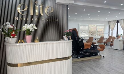 Elite Nails & Lashes : Kosmetikstudio in Fürth
