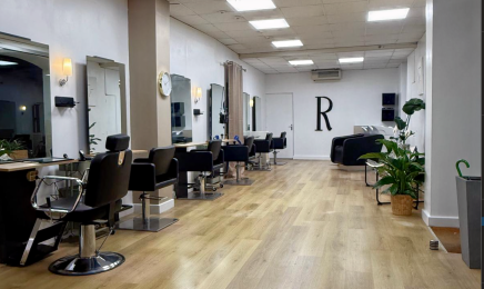 R by Marine : Coiffeur à Tarascon