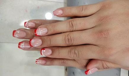 Nina Ongles : Manucure à Beauvais