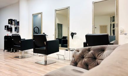 Iconic Hair Cosmetic: Friseur in Göppingen