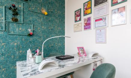 Lilit Beauty 37 : Manucure à Joué-lès-Tours