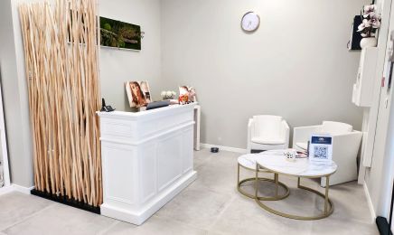 SPA, NATURE & PRESTIGE by Wellness Addict : Manucure à Val de Briey