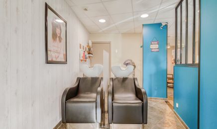 Lou'Color : Coiffeur à Montertelot