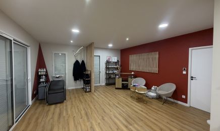 Un Hair de Rébellion : Coiffeur à Le Taillan-Médoc